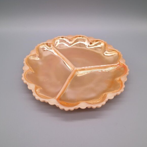 Vintage Anchor Hocking Fire King Peach Lustre Divided Relish Tray Dish Scallope - Picture 4 of 6